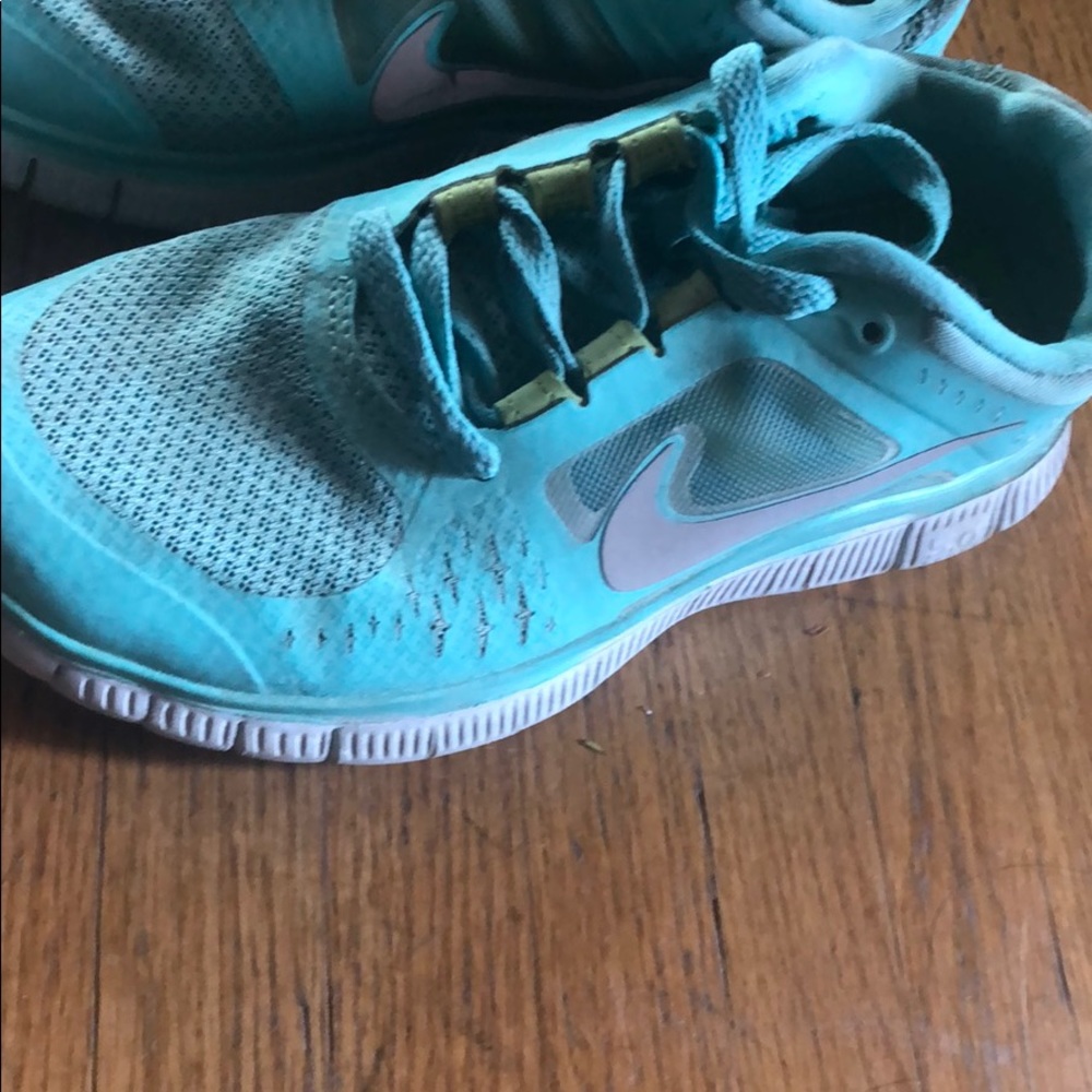 Nike shoes